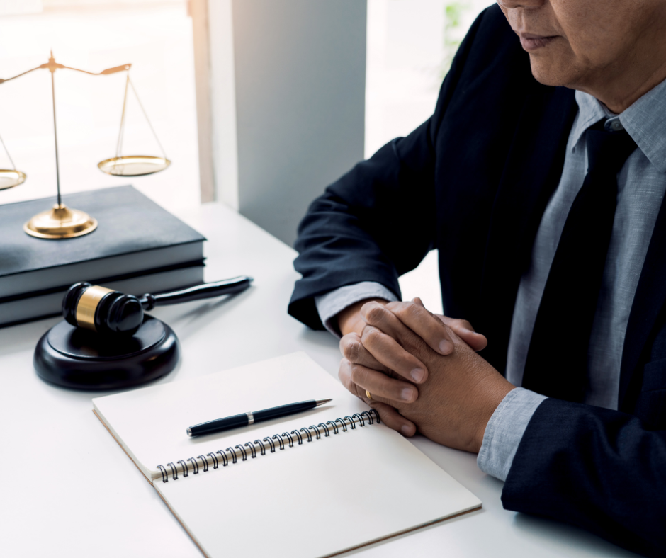 When Should I Talk to a Workplace Lawyer? 